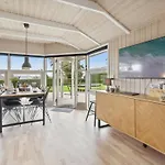 Hébergement de vacances Hjalmsvider - 300m From The Sea By Interhome